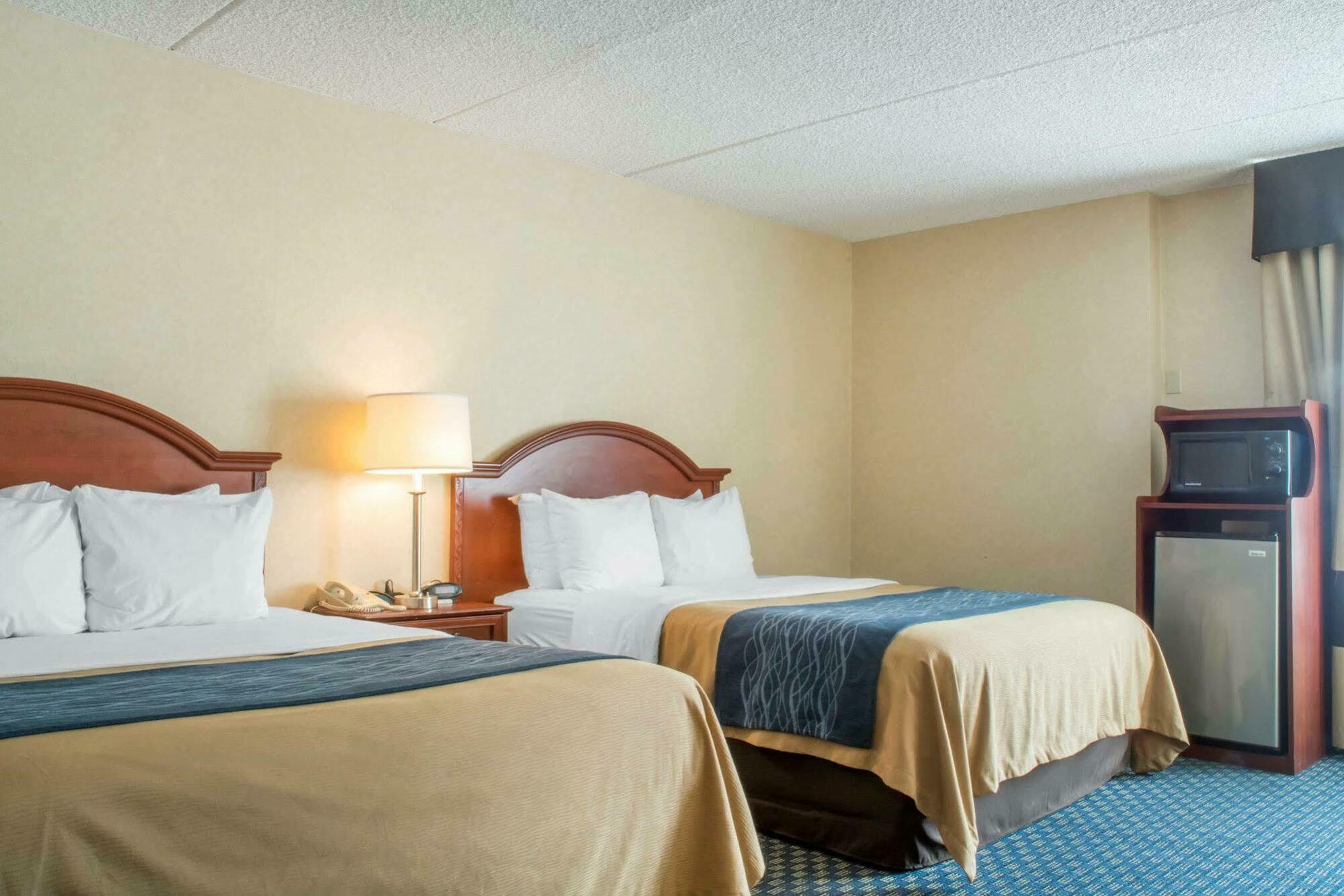 Hammock Hotel Rochester Niagara Falls エクステリア 写真